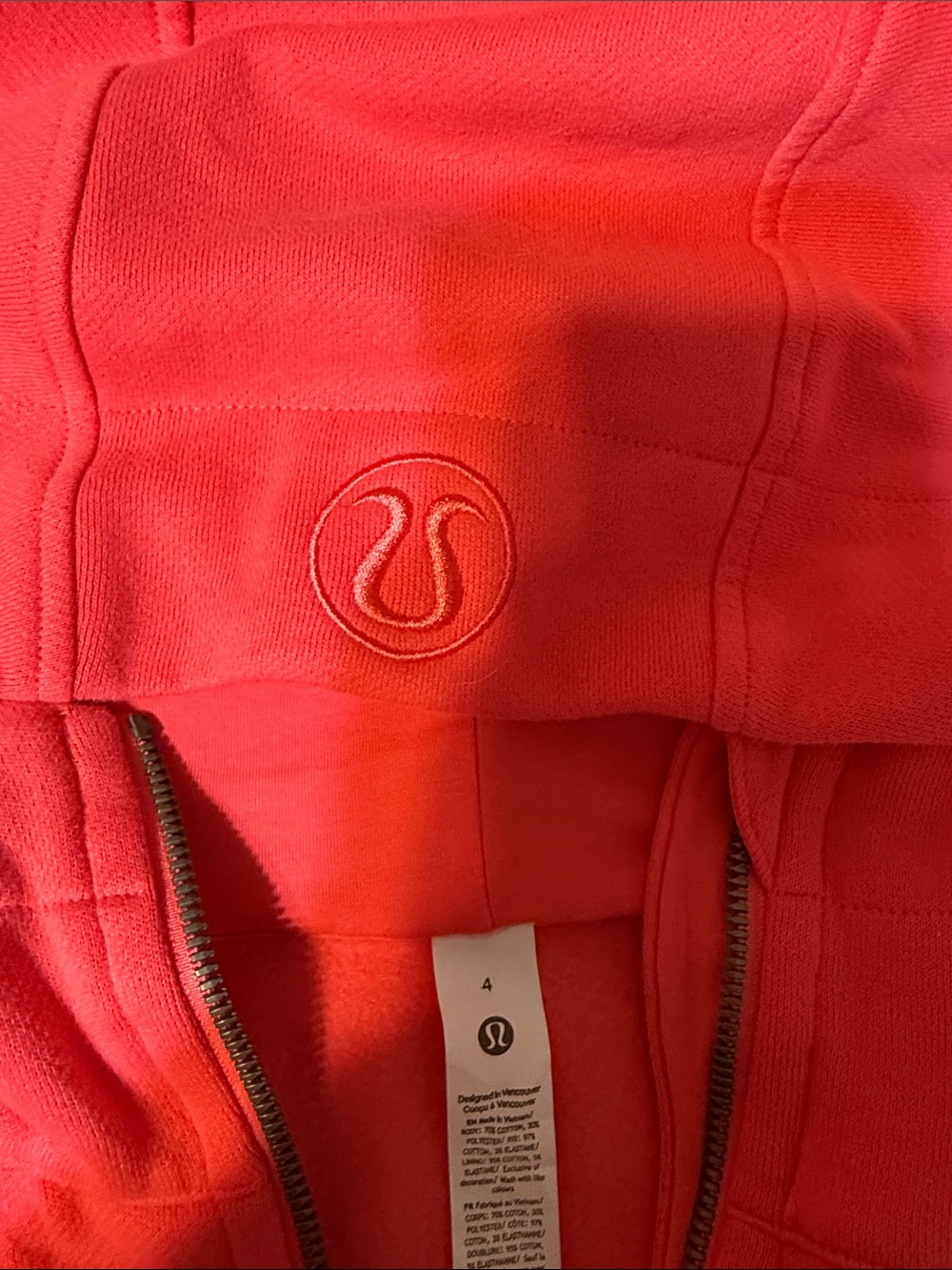 Lululemon Cropped Scuba Hoodie - Picture 3 of 3